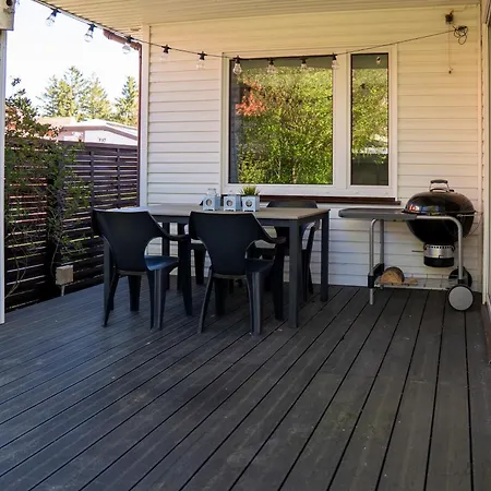 Caloroczny Przytulny Dom Jednorodzinny Przy Plazy I Marinie Ferienhaus