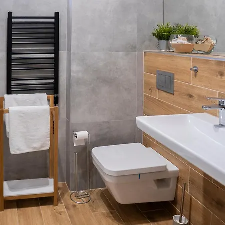 Caloroczny Przytulny Dom Jednorodzinny Przy Plazy I Marinie Tatil Evi Dziwnów